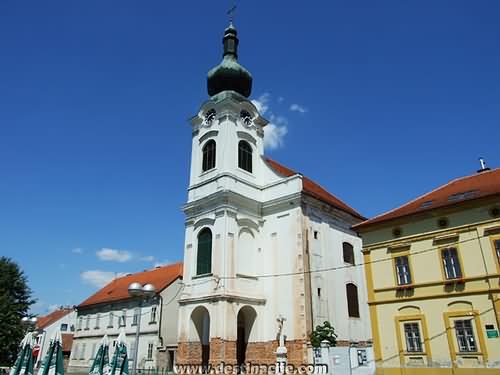 Bezgrešno začeće Blažene Djevice Marije-župna crkva u Valpovu