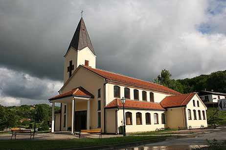 Blaženi Alojzije Stepinac - župna crkva u Virovitici Milanovac