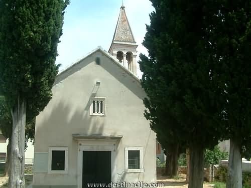 Gospa od anđela-župna crkva u Trogiru