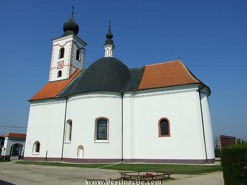 Pohod Blažene Djevice Marije-župna crkva u Vukovini