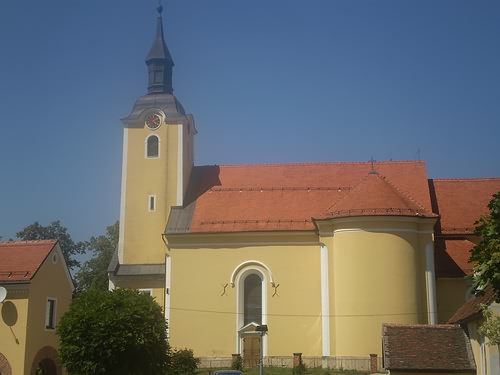Sveta Marija Magdalena-župna crkva u Ivancu