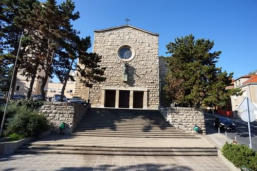 Sveti Antun Padovanski-župna crkva na Svetom Duhu u Zagrebu
