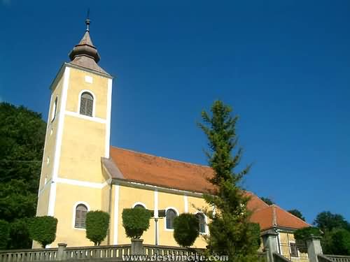Sveti Bartol-župna crkva u Kamenici