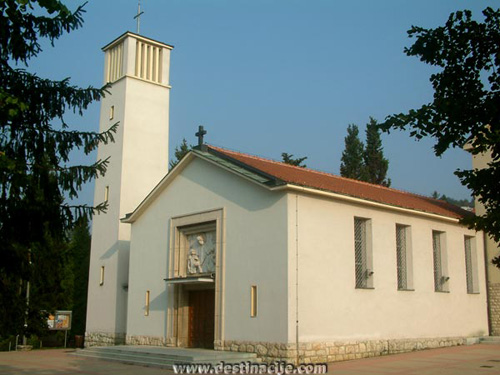 Sveti Ivan Bosco - župna crkva u Podsusedu