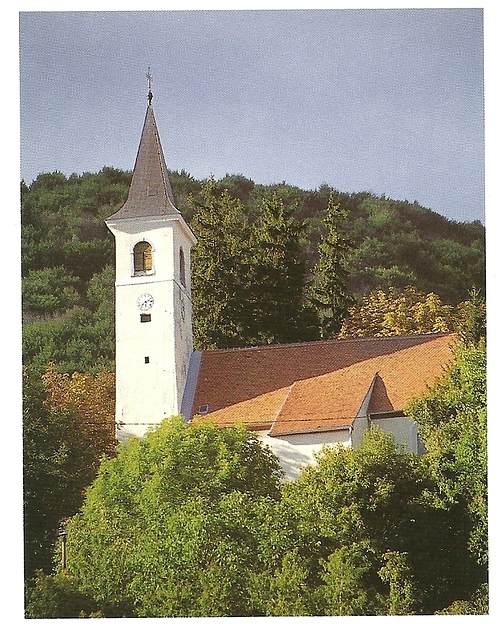 Sveti Juraj-župna crkva u Plešivici