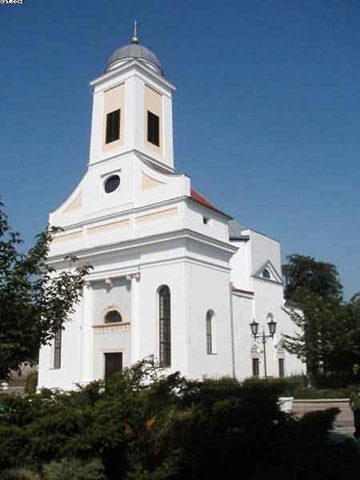 Svi Sveti - župna crkva u Đakovu